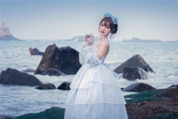 不想遇到對婚姻不忠的女人從面相看哪些女人不能娶，對婚姻不忠的男人心理