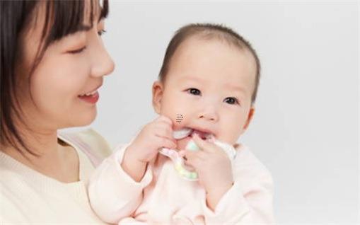 什么樣的八字容易受到外情的勾引 八字什么樣的女人容易***