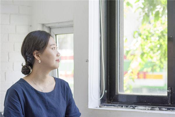 女人眼角斜下方有痣是哭夫痣嗎,眼角下面的斜紋面相 女人眼角斜下方有痣是哭夫痣嗎,眼角下面的斜紋面相